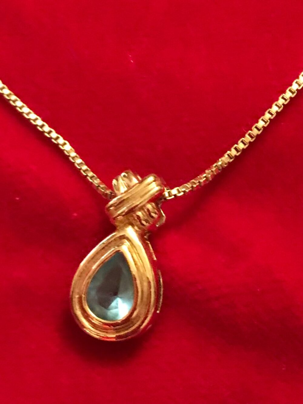 Vintage Avon Box Chain w/ Gold Knotted Teardrop Blue Stone Pendant and Earrings